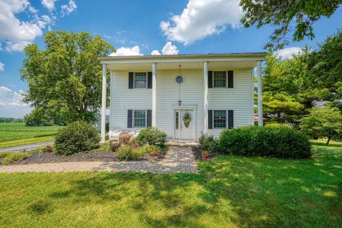19590 Florence Chapel Pike, Circleville, OH, 43113-9564 | Card Image