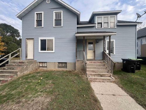 1720 12th Ave, Menominee, MI, 49858-2513 | Card Image