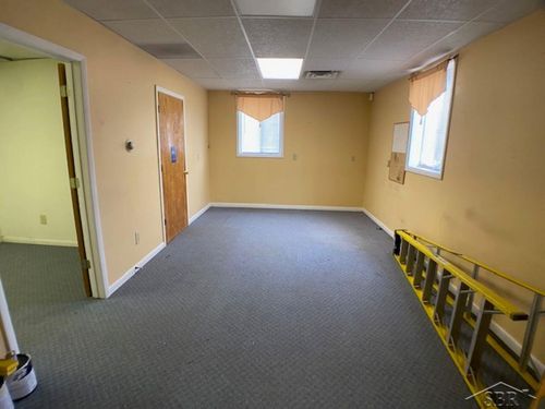 465 King St, Hemlock, MI, 48626-9369 | Card Image