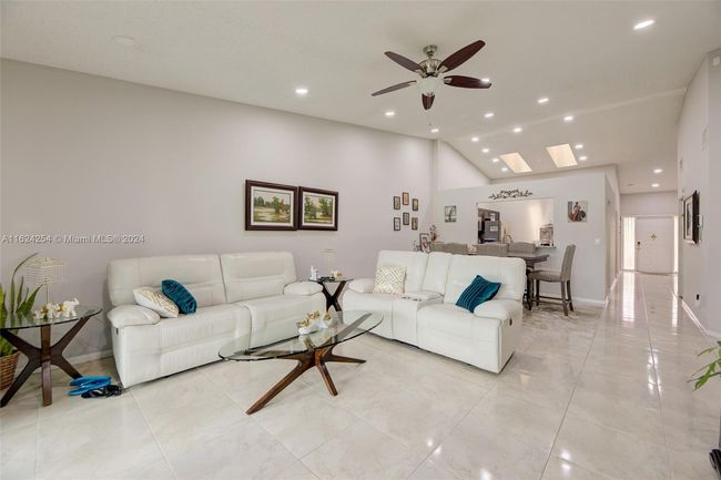 3531 Inverrary Blvd W, Home with 3 bedrooms, 2 bathrooms and null parking in Lauderhill FL | Image 12