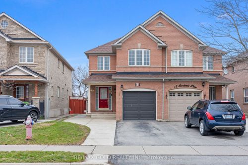 15 Revelstoke Pl, Brampton, ON, L6R3G3 | Card Image