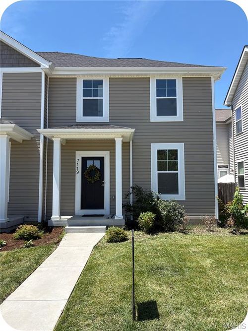 7119 Trainor Pl, Saint Louis, MO, 63116-3057 | Card Image