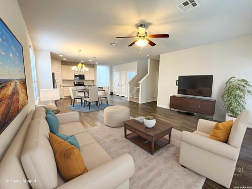 8211 Snowdeal Ln, San Antonio, TX, 78255-3379 | Card Image