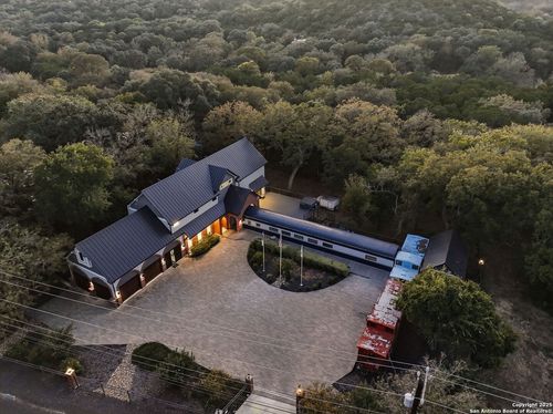 20053 Scenic Loop Rd, Helotes, TX, 78023-9213 | Card Image