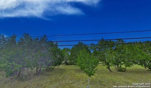 6936 Circle Oak Dr, Bulverde, TX, 78163-2350 | Card Image