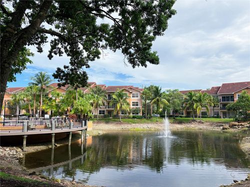 apt-204-9055 Wiles Rd, Coral Springs, FL, 33067-1818 | Card Image