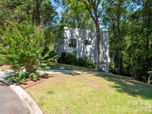 3423 Tinkerbell Ln, Charlotte, NC, 28210-6445 | Card Image