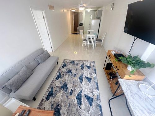 505-435 Seaside Ave, Honolulu, HI, 96815-2610 | Card Image