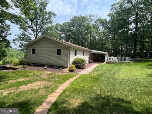 43 Lincoln School Rd, Jonestown, PA, 17038-8301 | Card Image