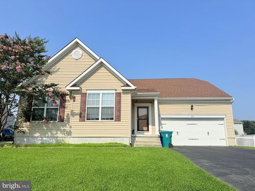 214 Redstone Ct, FELTON, DE, 19943-7413 | Card Image