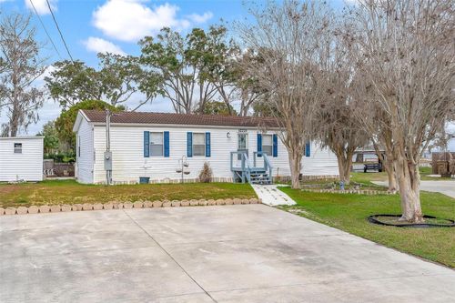 12221 Helena Ct, LEESBURG, FL, 34788-4504 | Card Image