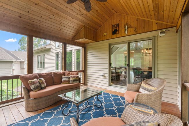 10605 Fernwood Ln N, House other with 5 bedrooms, 4 bathrooms and null parking in Champlin MN | Image 13
