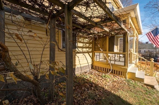 R - 20 Cross St, House other with 4 bedrooms, 2 bathrooms and 5 parking in Beverly MA | Image 33