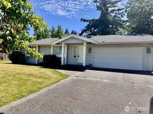 10202 98th Street Sw, Lakewood, WA, 98498 | Card Image