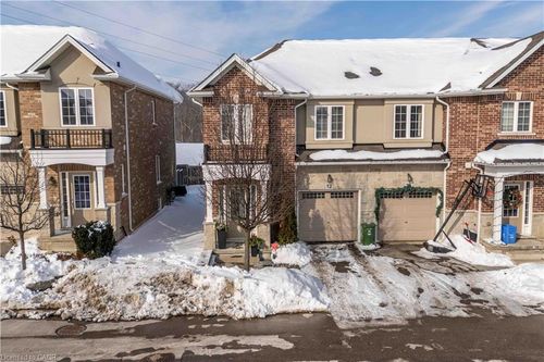 12-90 Raymond Rd, Ancaster, ON, L9K0J6 | Card Image