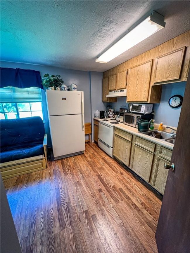 254 New Castle Rd, Home with 0 bedrooms, 0 bathrooms and 20 parking in Twp of But NW PA | Image 23