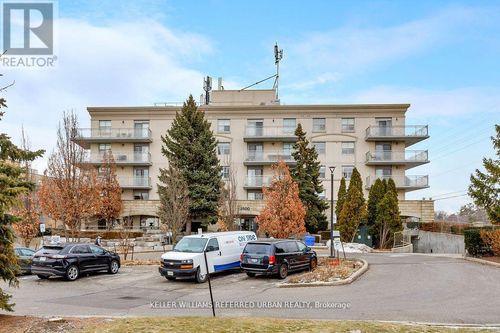 317-2500 Rutherford Rd, Maple, ON, L4K5N7 | Card Image