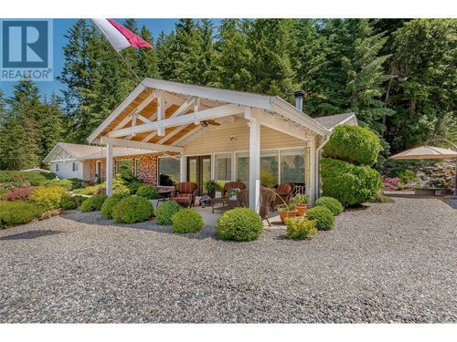 9178 Clancy Frontage Rd, Swansea Point, BC, V0E2K2 | Card Image