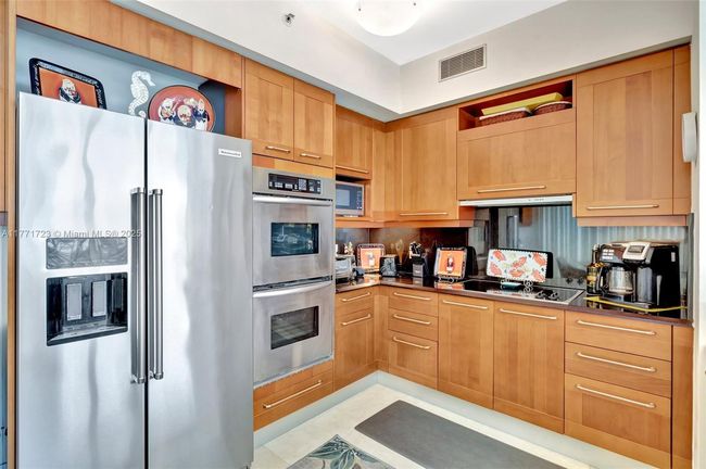 APT-1007 - 333 Las Olas Way, Condo with 2 bedrooms, 3 bathrooms and null parking in Fort Lauderdale FL | Image 24