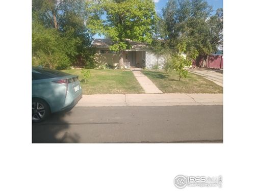 800 Nile St, Aurora, CO, 80010-4166 | Card Image