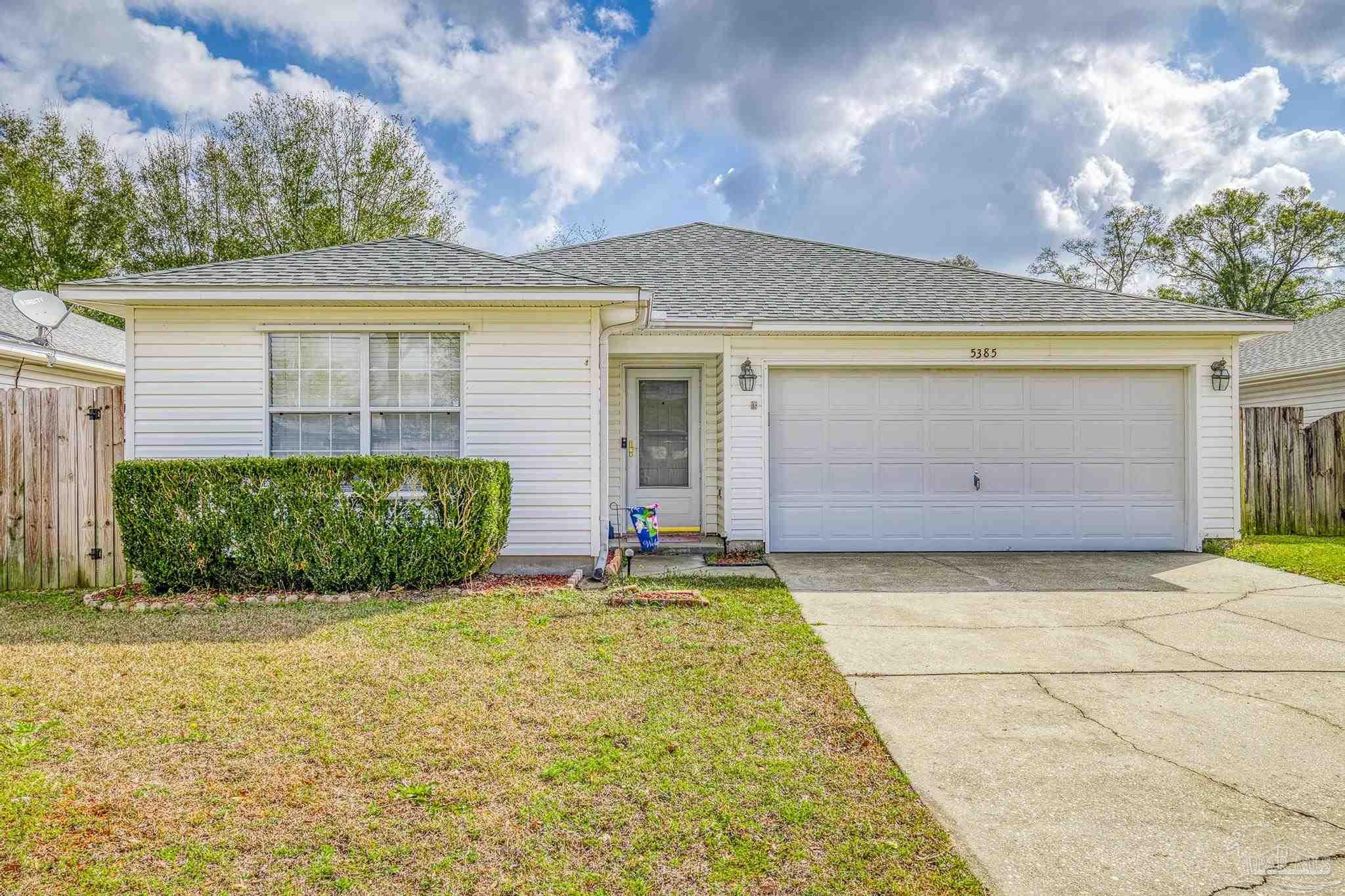 Cherub Cir, Milton, FL 32583