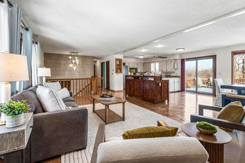 3301 Edgemere Ave, Saint Anthony, MN, 55418-1754 | Card Image