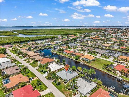 2718 Saint Thomas Dr, PUNTA GORDA, FL, 33950-6366 | Card Image
