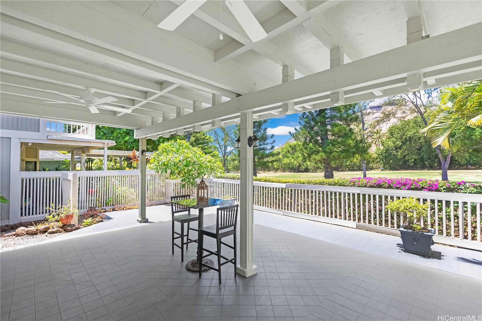 Holokai Pl, Honolulu, HI 96825