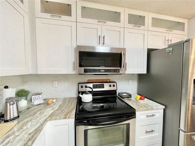 104 - 4574 Sw 48 Th Way, Condo with 3 bedrooms, 3 bathrooms and null parking in GAINESVILLE FL | Image 6