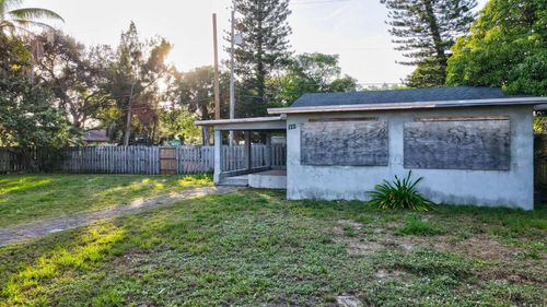 122 Sw 8th Ave, Delray Beach, FL, 33444-2546 | Card Image