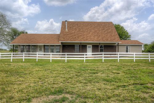 3210 Fm 1563, Wolfe City, TX, 75496-2074 | Card Image