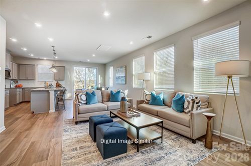 7524 Hodges Meadow Ln, Charlotte, NC, 28213-5239 | Card Image