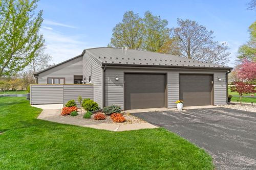 1 Woodspoint Cir, North Manchester, IN, 46962-9123 | Card Image