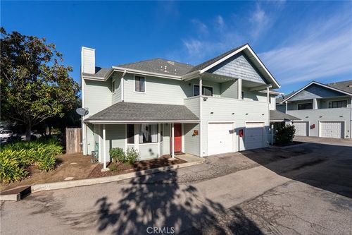 8375 Amapoa Ave, Atascadero, CA, 93422-3945 | Card Image