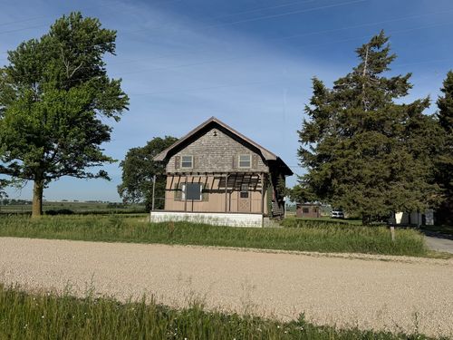 24990 80th Ave, Walcott, IA, 52773-9733 | Card Image