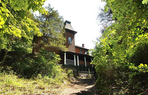 81 Glendale Rd, Ossining, NY, 10562-1607 | Card Image