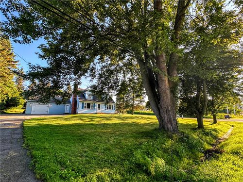 405 Ogden Parma Town Line Rd, Spencerport, NY, 14559-1654 | Card Image