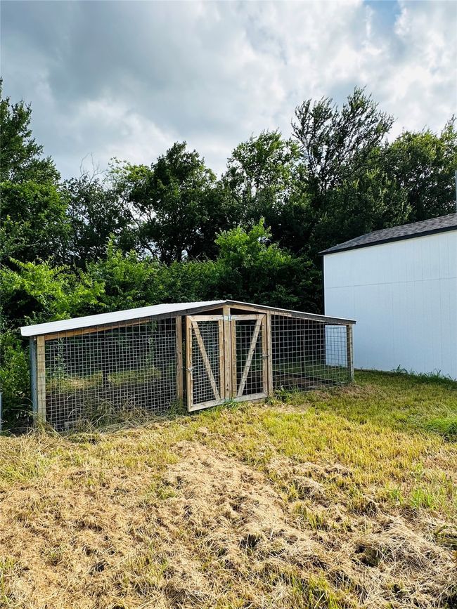 1660 Red Rd, House other with 3 bedrooms, 2 bathrooms and null parking in Howe TX | Image 26
