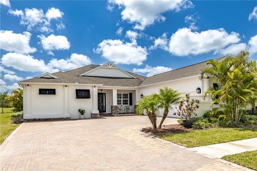7191 E Village Sq, Vero Beach, FL, 32966-1210 | Card Image