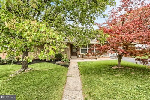 501 Clinton Rd, HARRISBURG, PA, 17109-2020 | Card Image