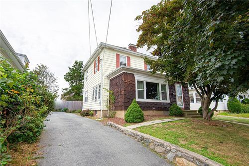 16 Riverfarm Rd, Cranston, RI, 02910-4312 | Card Image