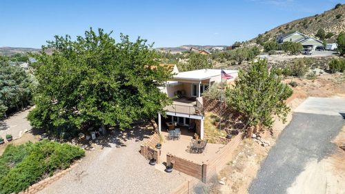 1122 W Diamond Valley Dr, St. George, UT, 84770-6006 | Card Image