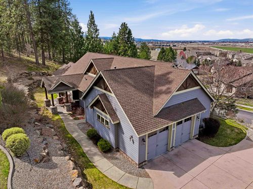 575 N Pack Trail Ln, Liberty Lake, WA, 99019-7719 | Card Image