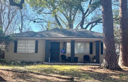 1916 Anniston Ave, Shreveport, LA, 71105-3516 | Card Image