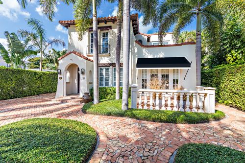 231 Sunset Rd, West Palm Beach, FL, 33401-8046 | Card Image