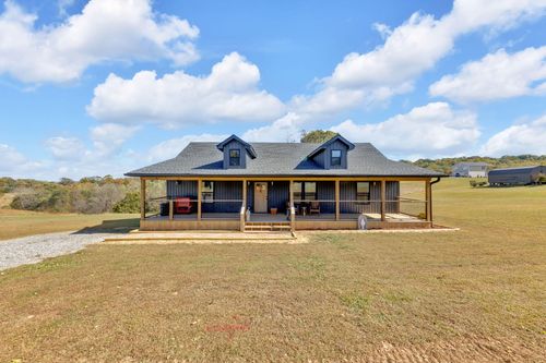 4011 Neighborly Trl, NEWPORT, TN, 37821-2569 | Card Image