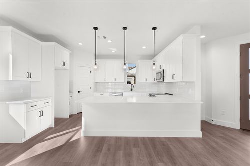 105 Carmen Cv, Burnet, TX, 78611-5946 | Card Image