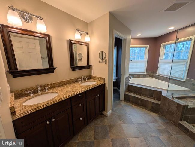 11901 Paradise Ln, House other with 4 bedrooms, 5 bathrooms and null parking in Oak Hill VA | Image 53