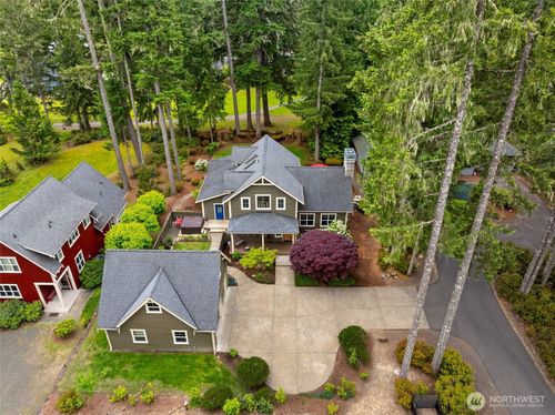 11 E Bonnie Ct, Union, WA, 98592-9729 | Card Image
