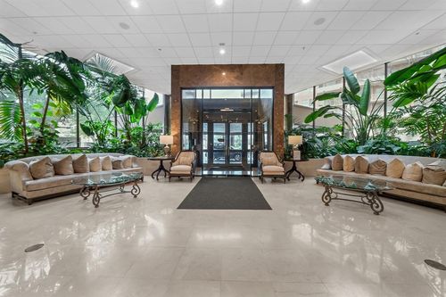 apt-813-3525 Sage Rd, Houston, TX, 77056-7022 | Card Image